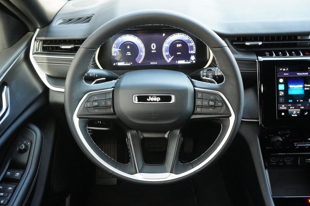 Used Car 2024 Jeep Grand Cherokee  Laredo For Sale Under $35,000 In Weatherford, Texas