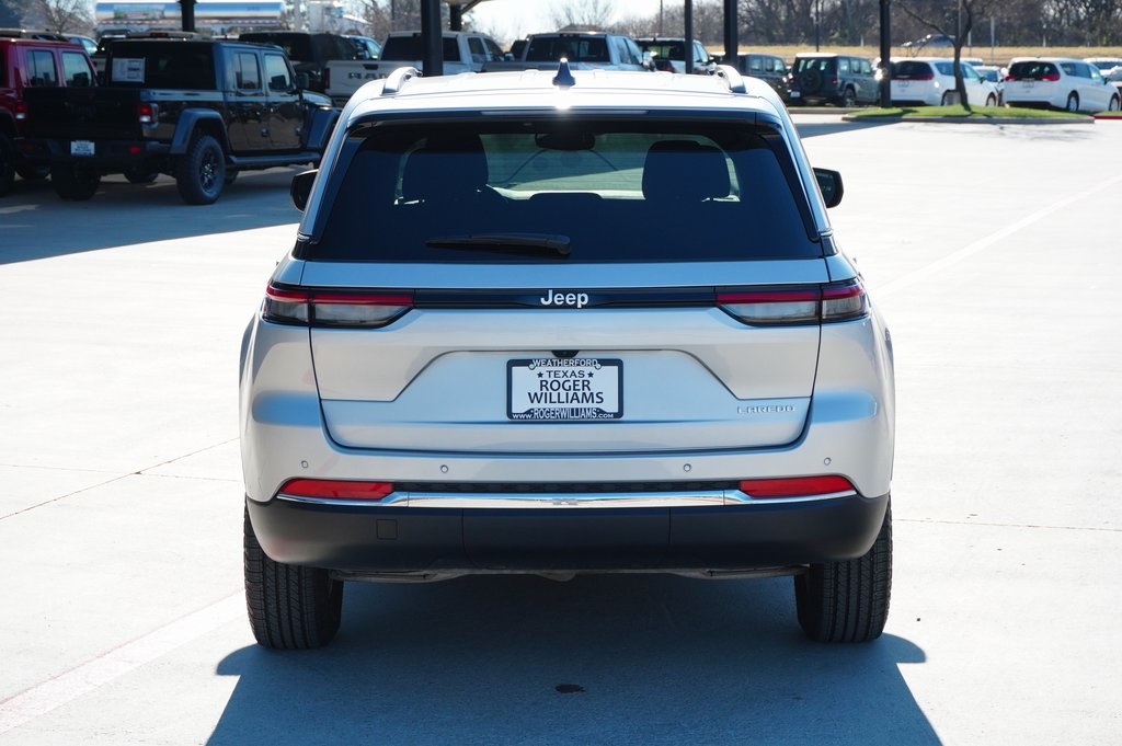 Used Car 2024 Jeep Grand Cherokee  Laredo For Sale Under $35,000 In Weatherford, Texas
