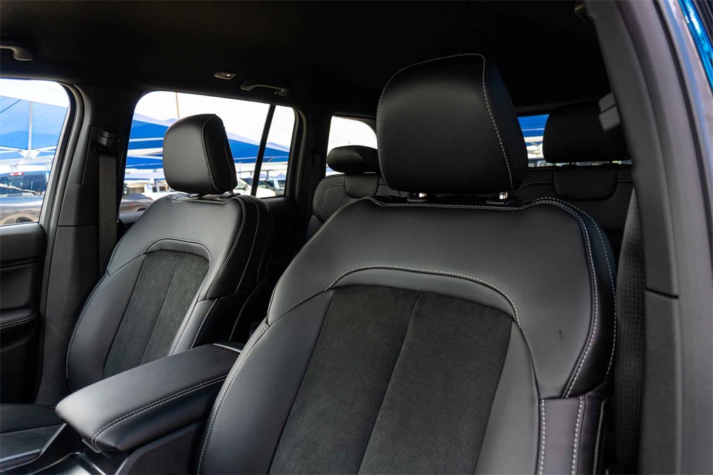 New Car 2025 Jeep Grand Cherokee  Altitude For Sale Under $40,000 In San Marcos, Texas