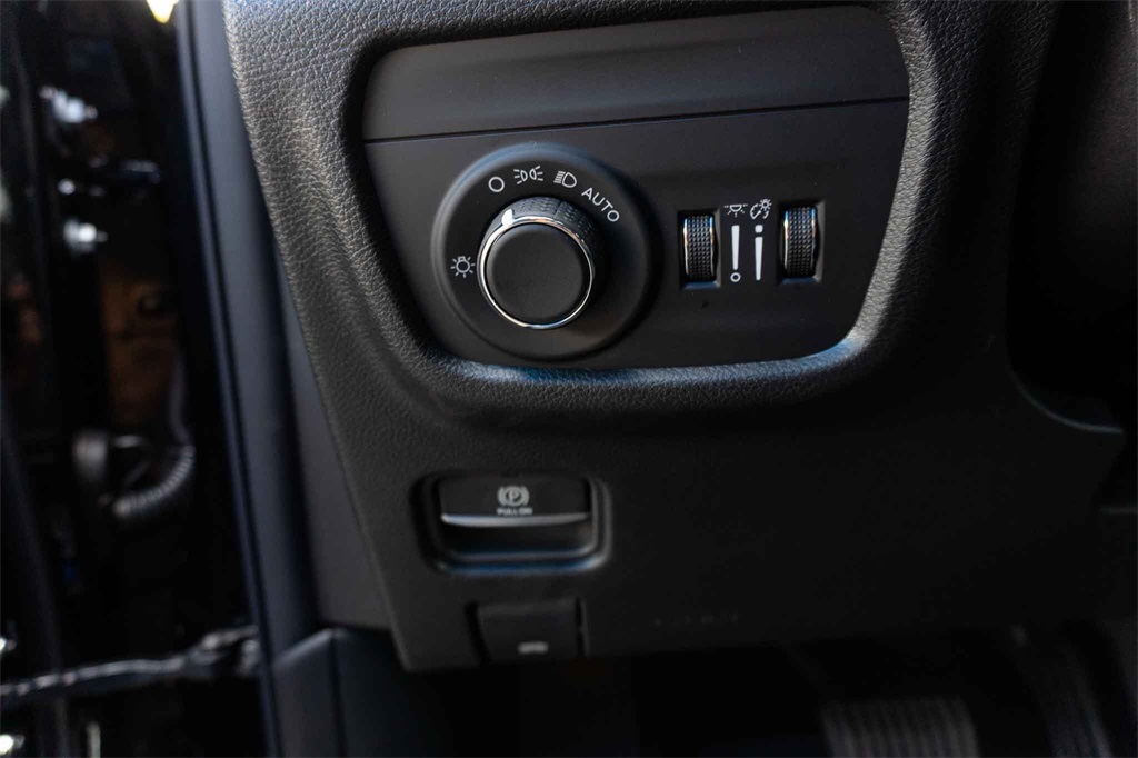 New Car 2025 Jeep Grand Cherokee  Altitude For Sale Under $40,000 In San Marcos, Texas