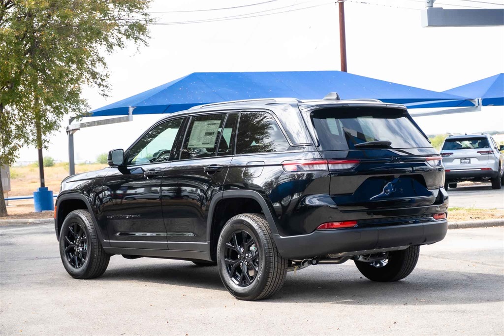 New Car 2025 Jeep Grand Cherokee  Altitude For Sale Under $40,000 In San Marcos, Texas