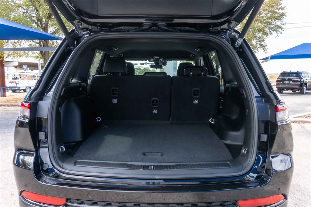 New Car 2025 Jeep Grand Cherokee  Altitude For Sale Under $40,000 In San Marcos, Texas