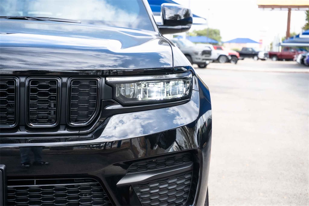 New Car 2025 Jeep Grand Cherokee  Altitude For Sale Under $40,000 In San Marcos, Texas