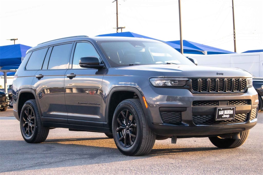 Used Car 2024 Jeep Grand Cherokee L  Altitude For Sale Under $35,000 In San Marcos, Texas