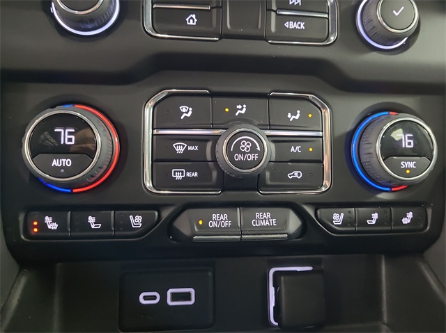 2022 – Chevrolet – Tahoe
