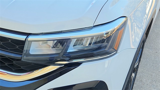 2024 Volkswagen Taos