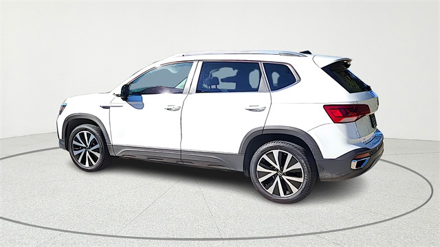 2024 Volkswagen Taos