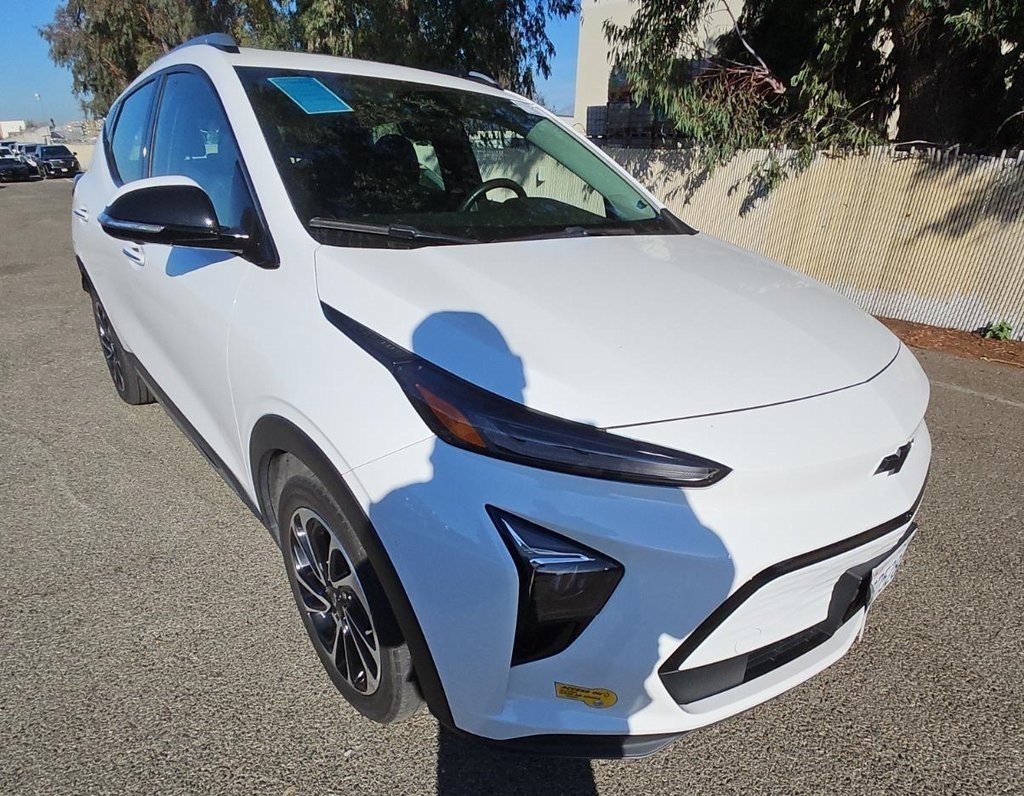 Used 2022 Chevrolet Bolt EUV Premier with VIN 1G1FZ6S05N4134284 for sale in Kansas City