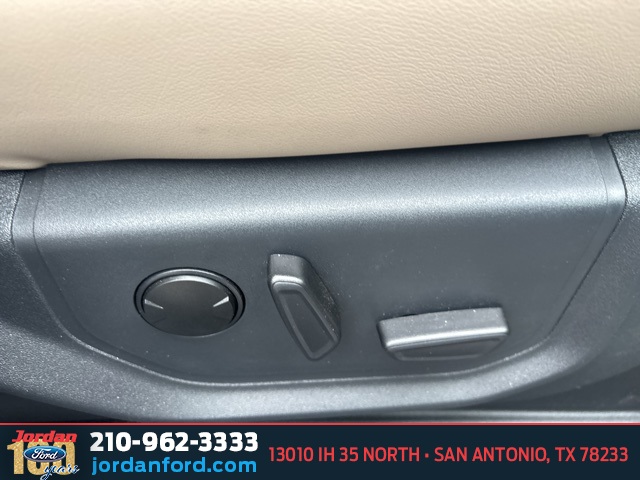 Used Car 2024 Ford Expedition  Xlt For Sale Under $50,000 In San Antonio, Texas