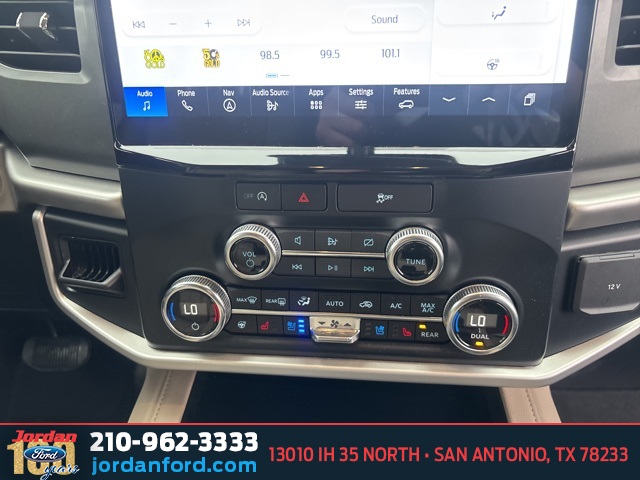 Used Car 2024 Ford Expedition  Xlt For Sale Under $50,000 In San Antonio, Texas