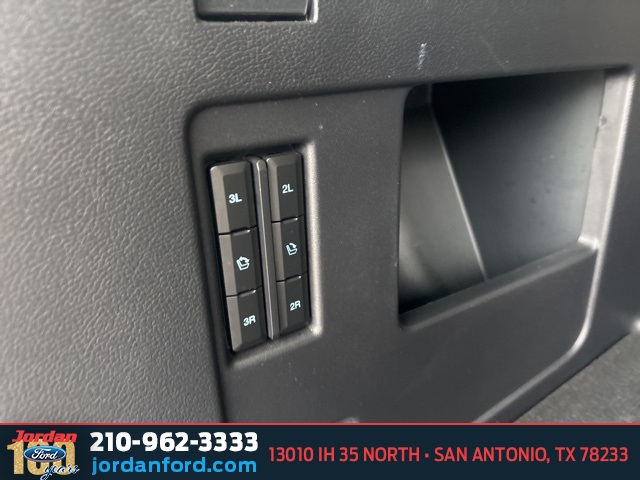 Used Car 2024 Ford Expedition  Xlt For Sale Under $50,000 In San Antonio, Texas