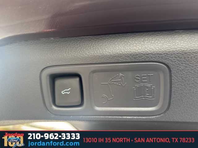 Used Car 2024 Ford Expedition  Xlt For Sale Under $50,000 In San Antonio, Texas