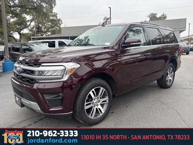 Used Car 2024 Ford Expedition  Xlt For Sale Under $50,000 In San Antonio, Texas