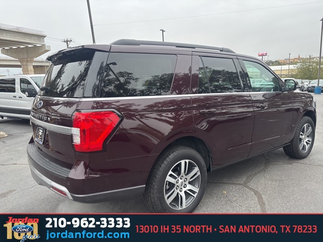 Used Car 2024 Ford Expedition  Xlt For Sale Under $50,000 In San Antonio, Texas