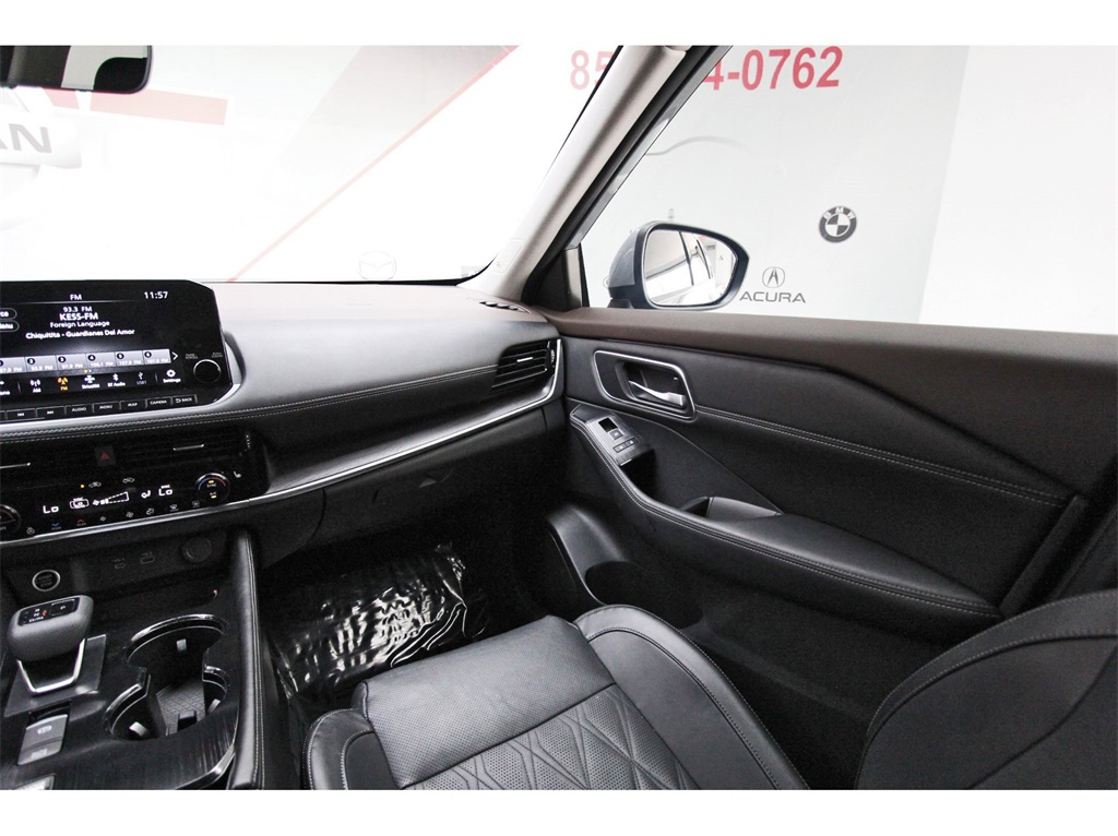 2022 Nissan Rogue Platinum - 7