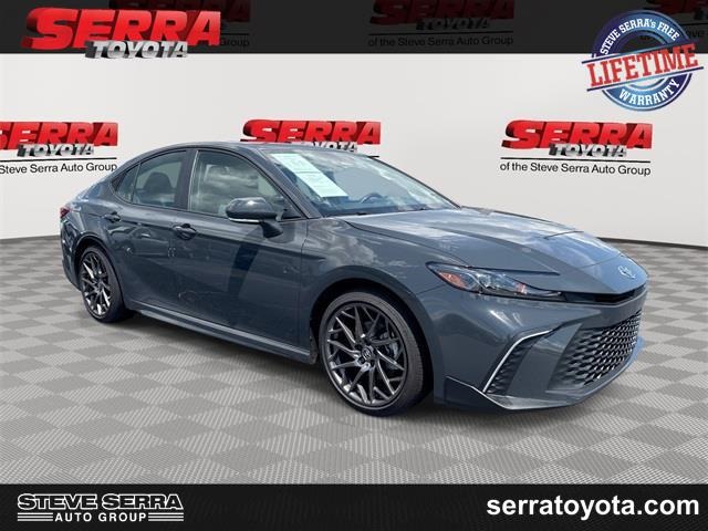 2025 Toyota Camry SE FWD