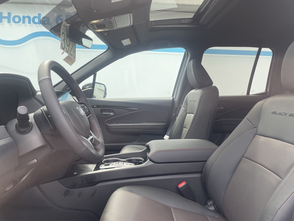 Thumbnail: 2025 Honda Ridgeline - 7