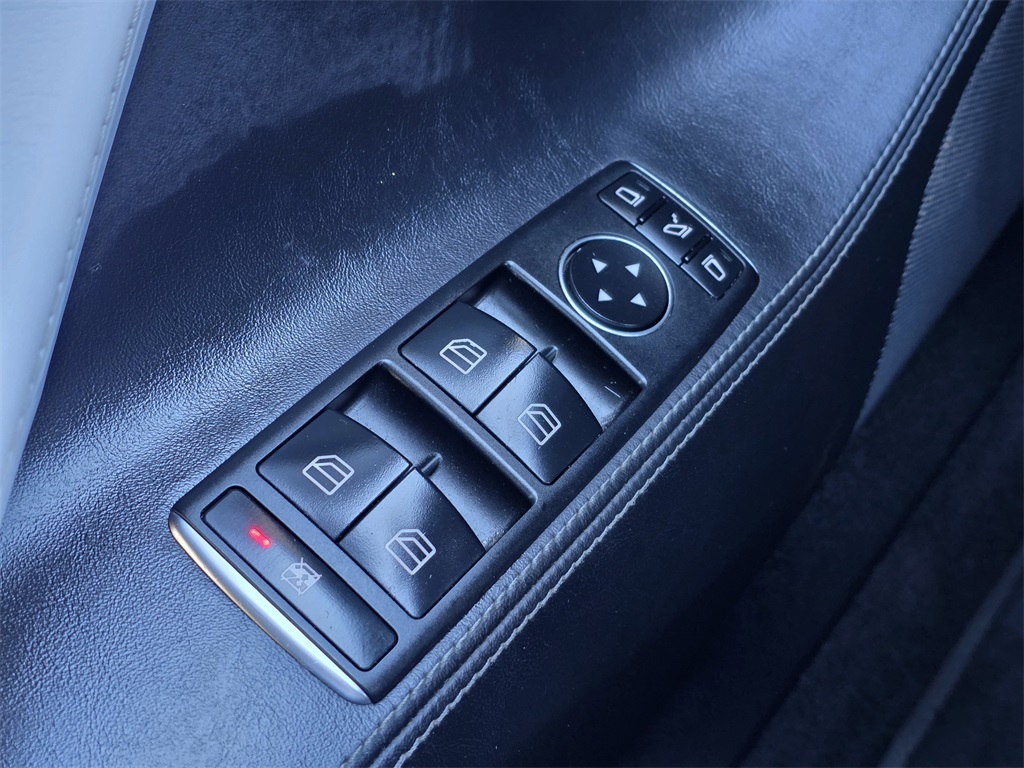 2019 Tesla Model S 75D White at Ultimate Motorsports