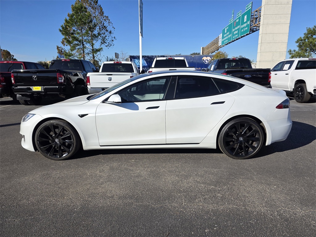 2019 Tesla Model S 75D White at Ultimate Motorsports