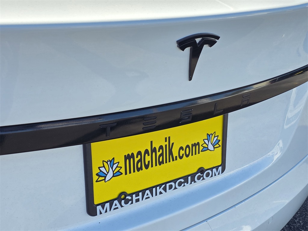 2019 Tesla Model S 75D White at Ultimate Motorsports