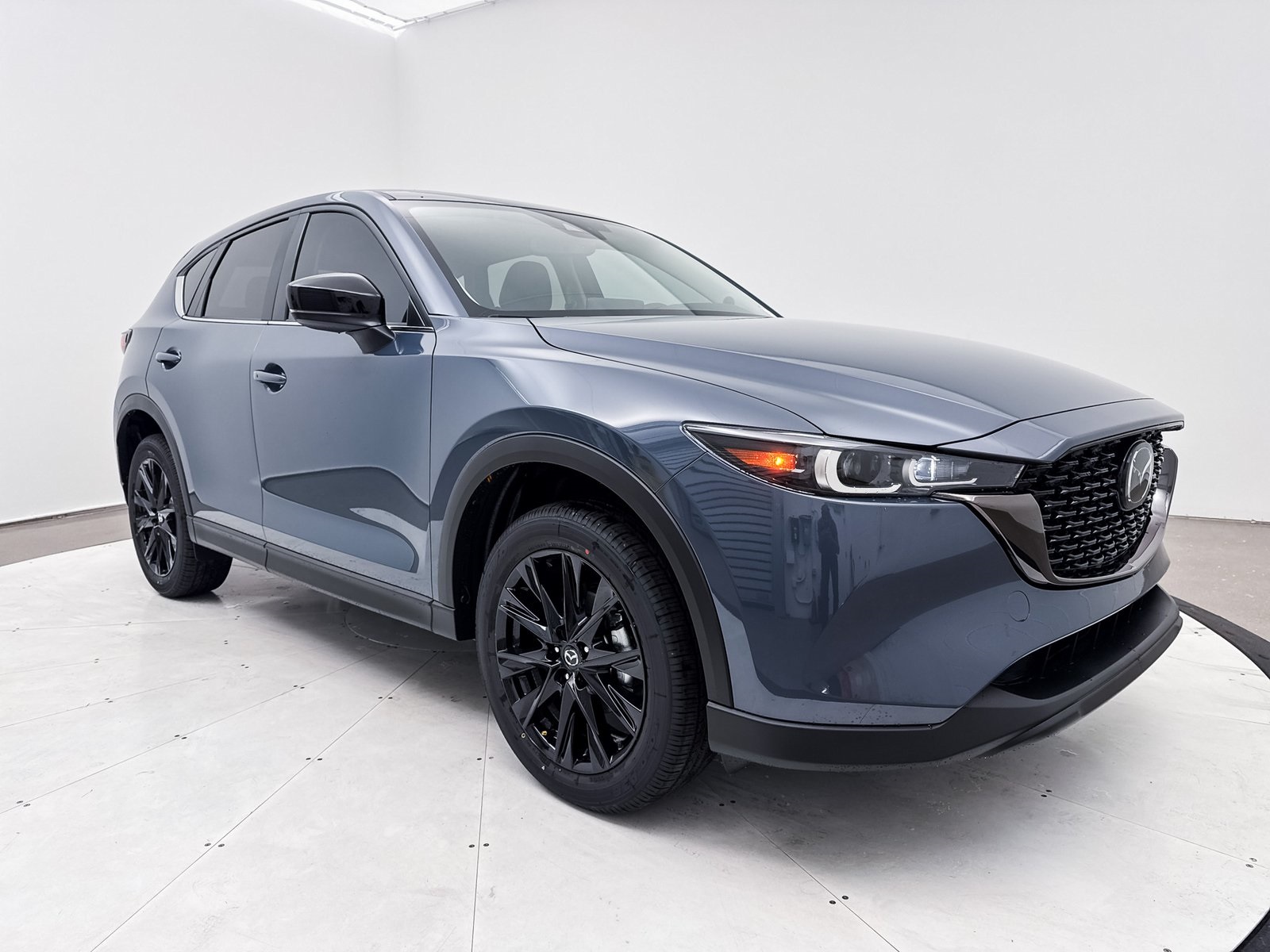 2025 Mazda CX-5 S Carbon Edition's photo