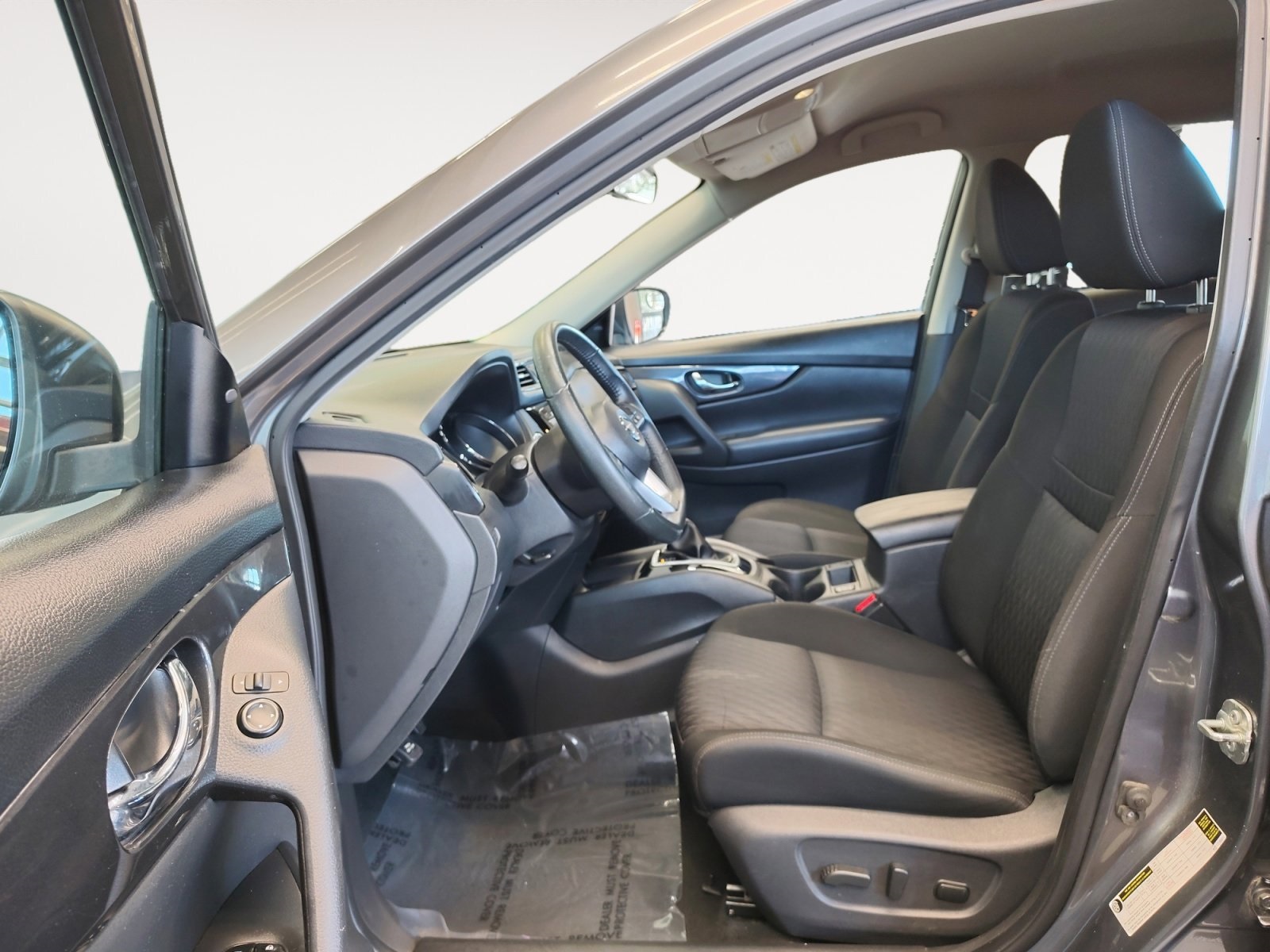 Used Car 2020 Nissan Rogue  Sv For Sale Under $20,000 In San Antonio, Texas