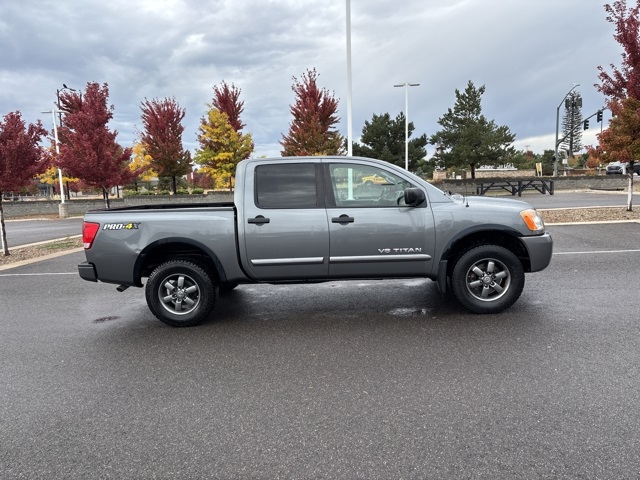 2014 Nissan Titan PRO-4X photo 2