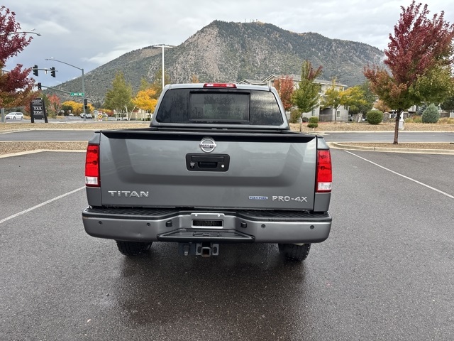 2014 Nissan Titan PRO-4X photo 3