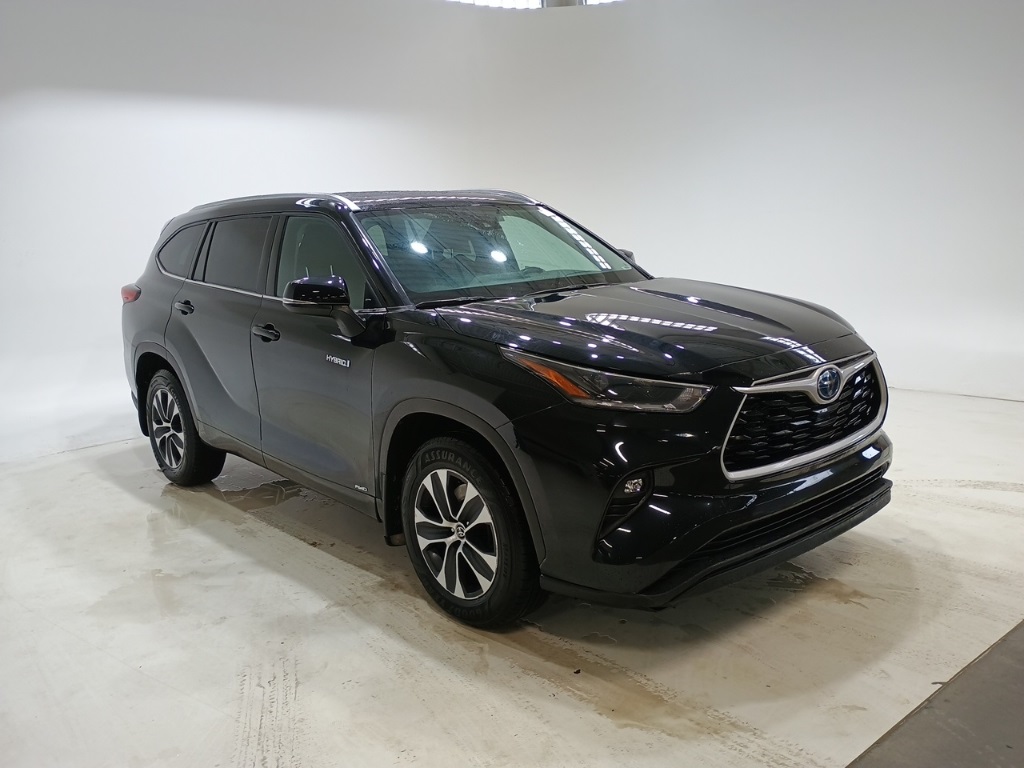 2021 Toyota Highlander Hybrid XLE AWD