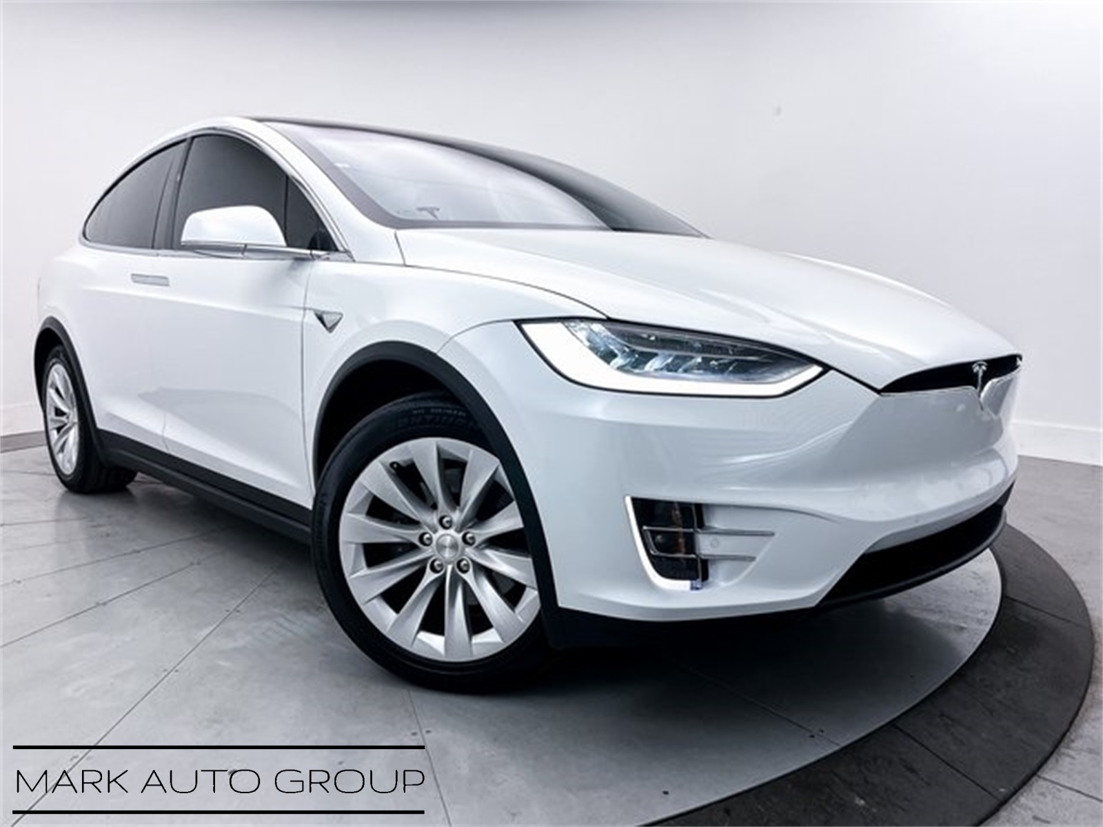 2021 Tesla Model X Long Range