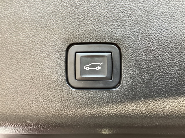 Used Car 2020 Chevrolet Traverse  Rs For Sale Under $25,000 In San Antonio, Texas
