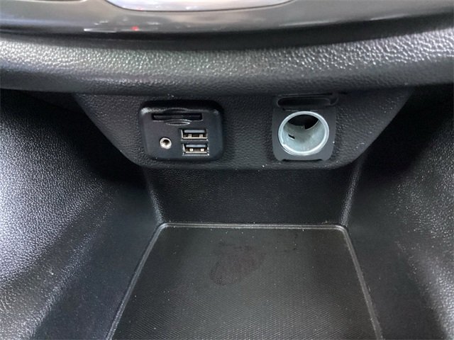 Used Car 2020 Chevrolet Traverse  Rs For Sale Under $25,000 In San Antonio, Texas