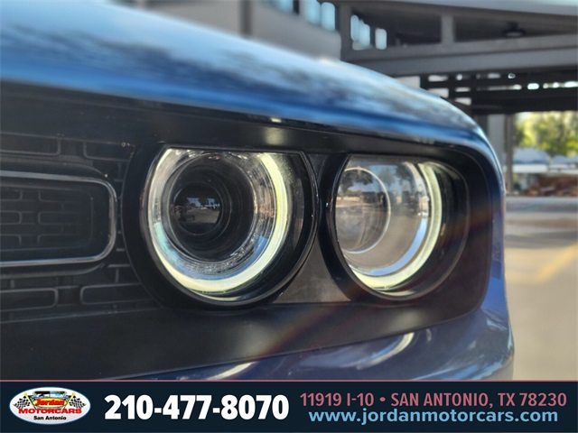 Used Car 2023 Dodge Challenger  Sxt For Sale Under $30,000 In San Antonio, Texas