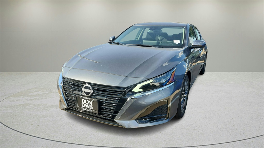 2025 Nissan Altima