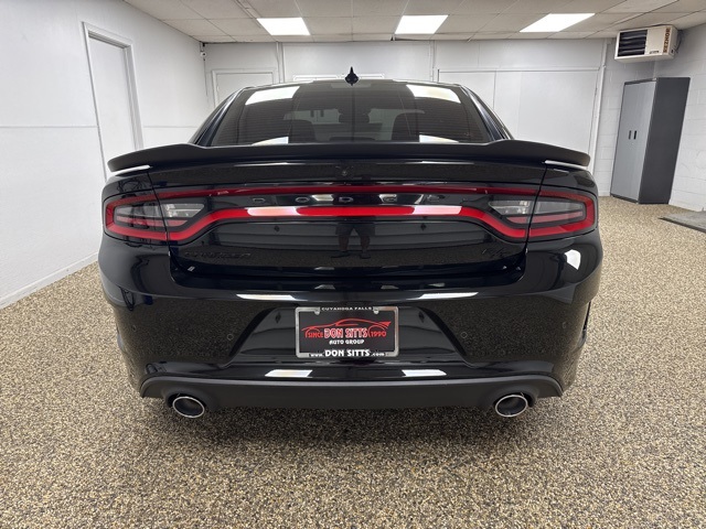 2021 Dodge Charger R/T photo 4