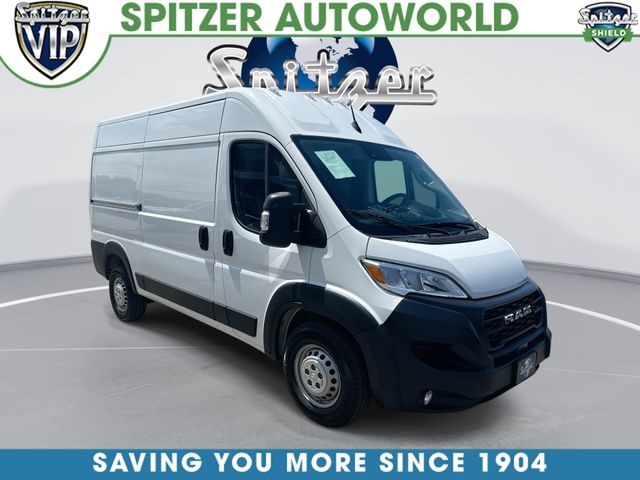 Bright White Clearcoat 2025 RAM ProMaster Van 9-Speed Automatic