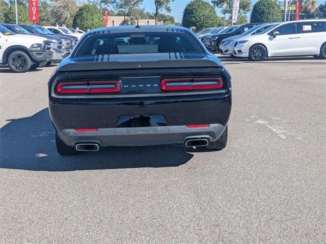 2015 Dodge Challenger R/T - 3