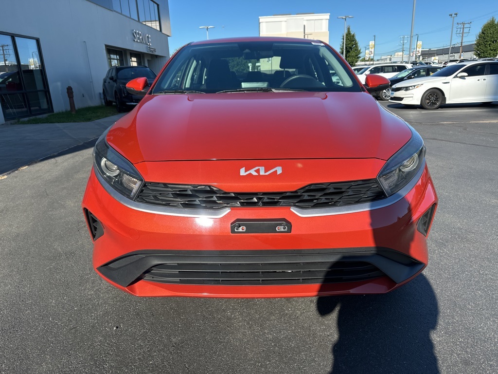 2023 Kia Forte LXS photo 3