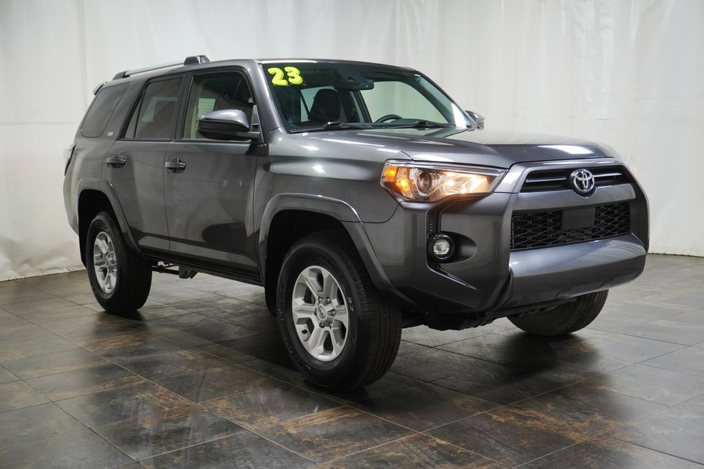 2023 Toyota 4Runner SR5
