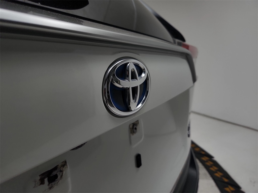 2022 Toyota RAV4 Hybrid Limited White at Toyota of Victoria