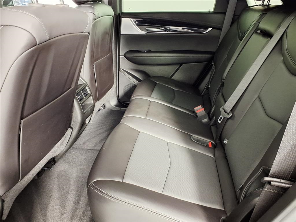 2025 Cadillac XT5 Premium Luxury - 3