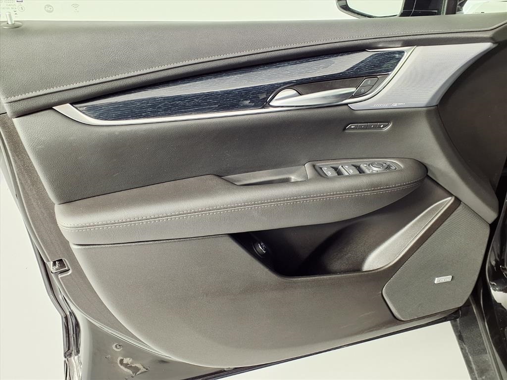 2025 Cadillac XT5 Premium Luxury - 6