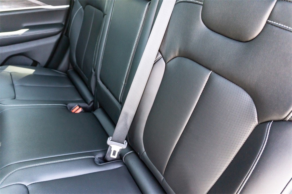 New Car 2025 Jeep Grand Cherokee  Limited For Sale Under $40,000 In San Marcos, Texas