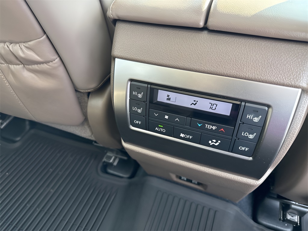 2023 Lexus GX