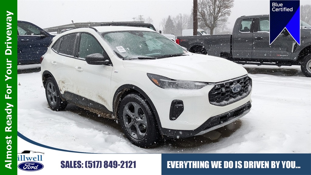 2025 Ford Escape Hybrid ST-Line FWD