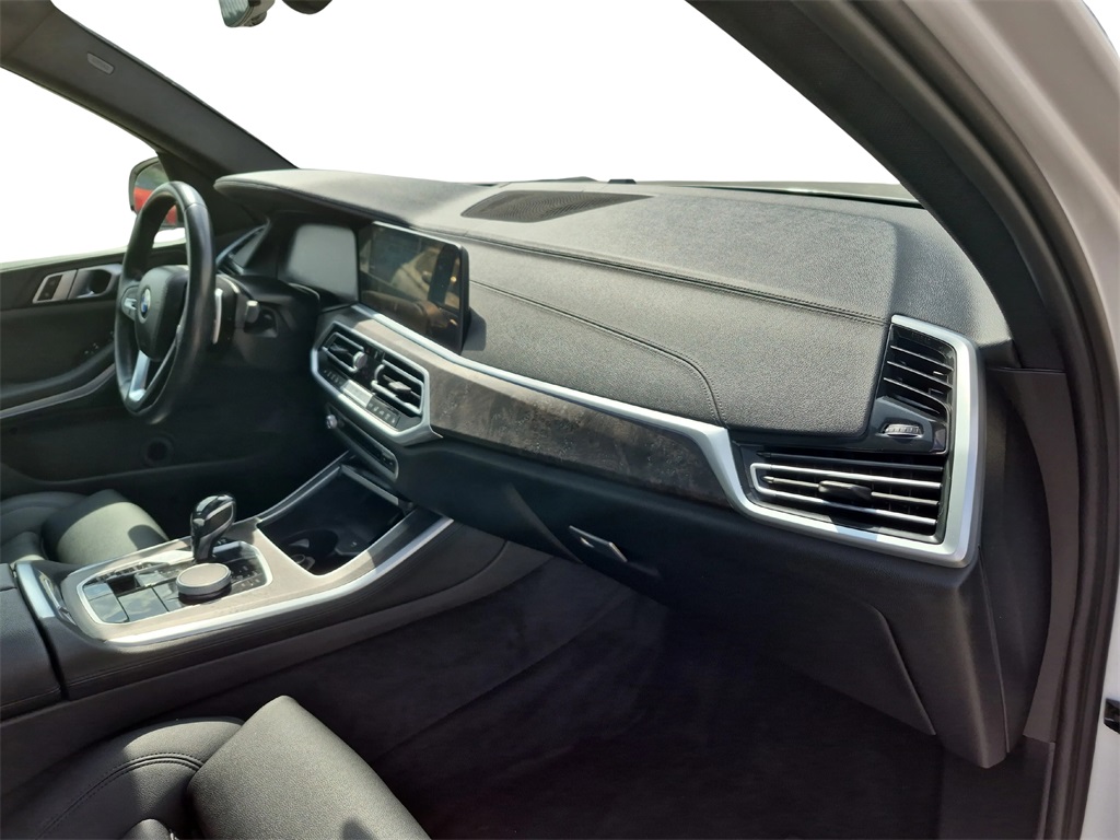 2022 BMW X5 sDrive40i White at Bayway Chrysler Dodge Jeep Ram