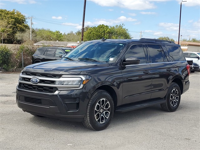 2023 Ford Expedition XLT RWD