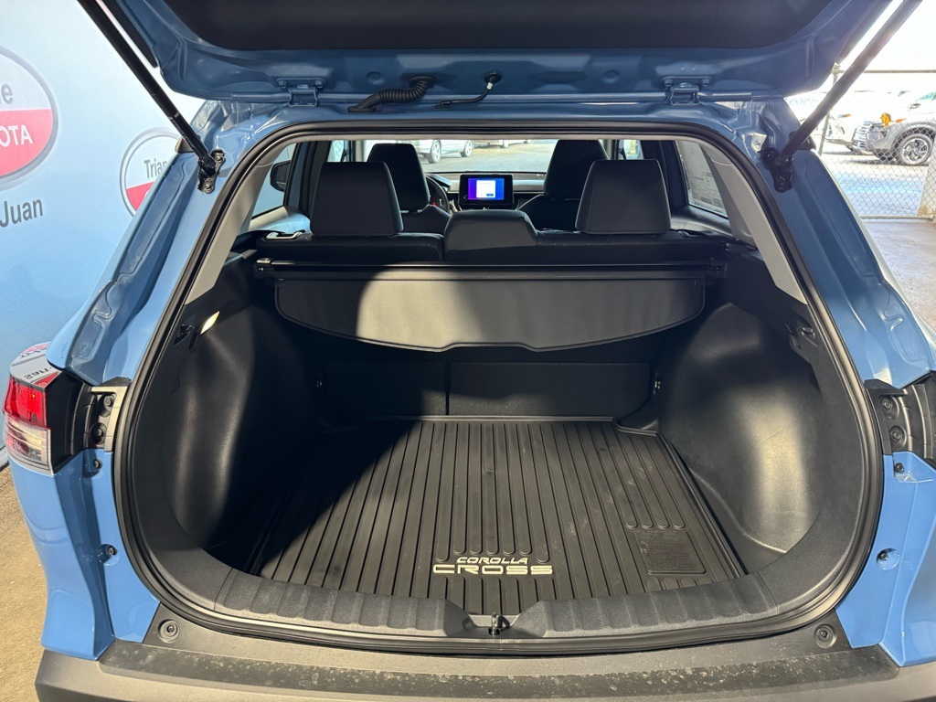 Thumbnail: 2026 Toyota Corolla Cross - 23