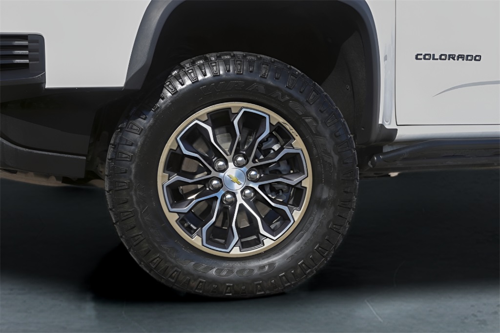 Used Car 2022 Chevrolet Colorado  Zr2 For Sale Under $40,000 In Austin, Texas