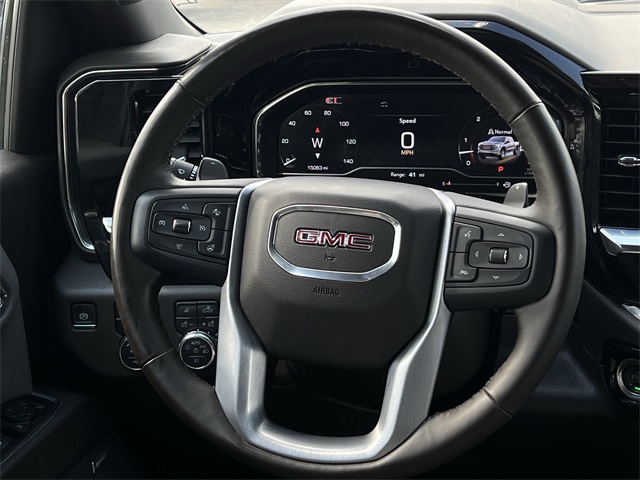 2025 GMC Sierra 1500 SLT - 9